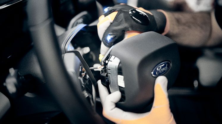 2024Ford_ElectricExplorerProductionStart_FINAL_ASSEMBLY_3193.jpg