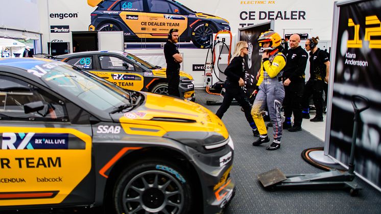 CE Dealer Team i depån i Montalegre