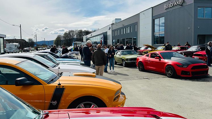 Mustang 60 år feiring Bilfabrikken 2024 (1).jpg