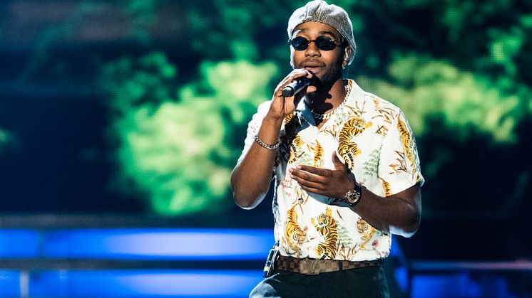 Jireel uppträder under idrottsgalan 