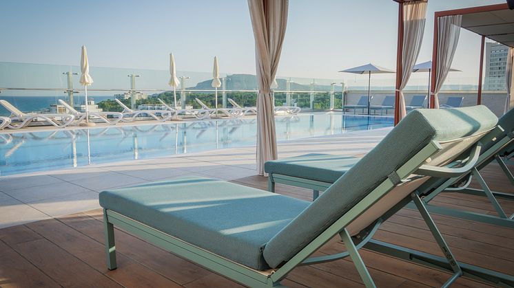 Maritim Hotel Amelia Rooftop Pool