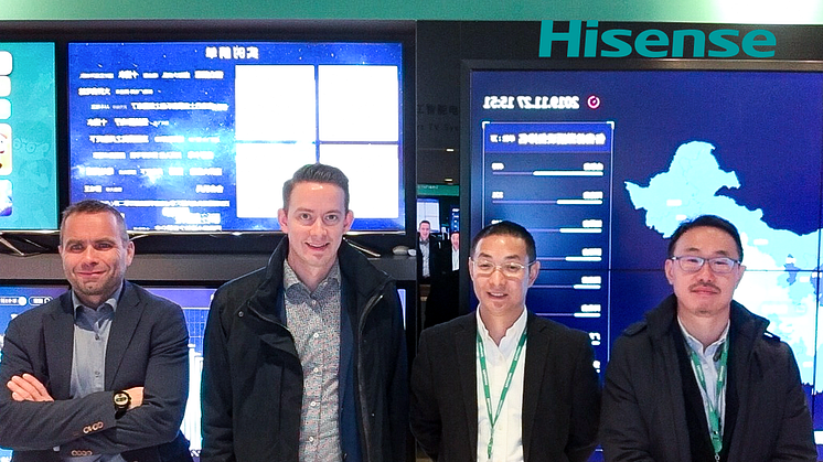 Fra venstre: Andreas Sandvik (Business Development Manager CBK), Severin Aarnes (Innkjøps-og logistikksjef CBK), Linden Sun (General Manager B2B Hisense), Shawn Kim (Sales Manager Europe Hisense)