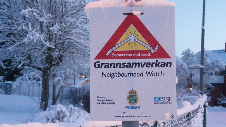Skylt för grannsamverkan.