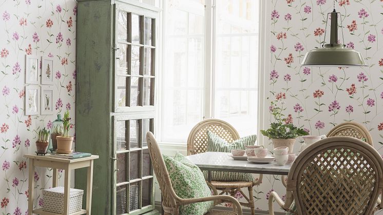 GARDEN PARTY - Lets life flourish inside and out! 