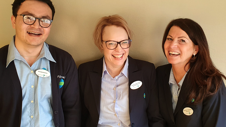 Shawkat Ashna, vårdbiträde Liljefors Torg, Erika Norlander Ekberg, verksamhetschef Liljefors Torg och Susanna Gerhard, regionchef Uppsala.