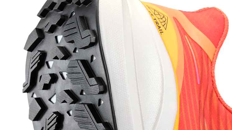 1914281-521579_Pure Trail_Detail 2_transparent