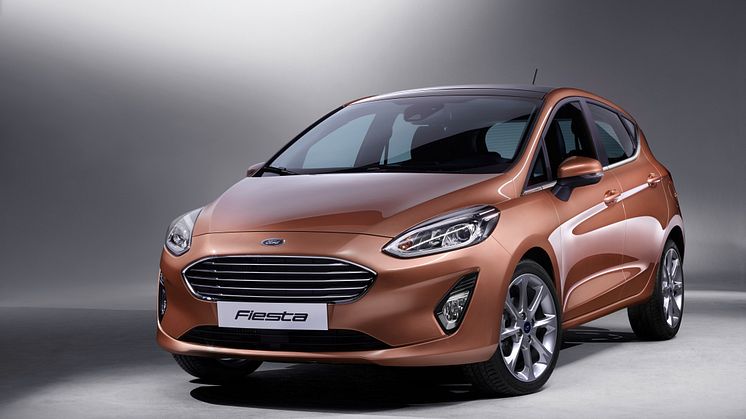 FORD_FIESTA_TITANIUM_34_FRONT