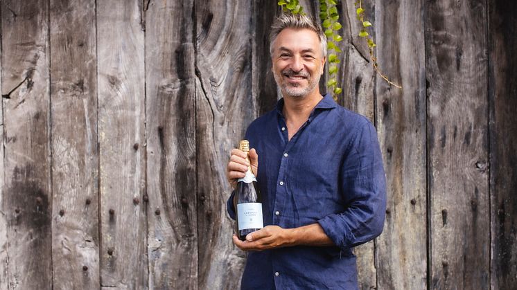 Tareq Taylor lanserar franskt mousserande vin!