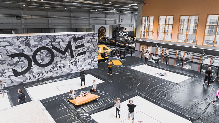 Studsmattor på Dome Adrenaline Zone kan hjälpa åkare att slipa på sin hoppteknik. Foto: Dome Adrenaline Zone