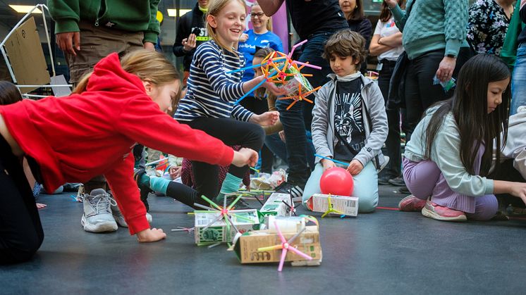 H&M and Hello World! in continued partnership to inspire and empower underrepresented youth into STEAM fields