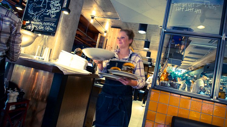 Clarion Hotel Amaranten samlar in pengar till kvinnojour 