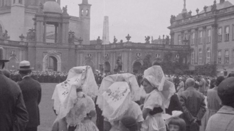 Im virtuellen Kinosaal des Filmmuseum Potsdam kann man eine Zeitreise in die Vergangenheit unternehmen. Foto: Filmmuseum Potsdam.