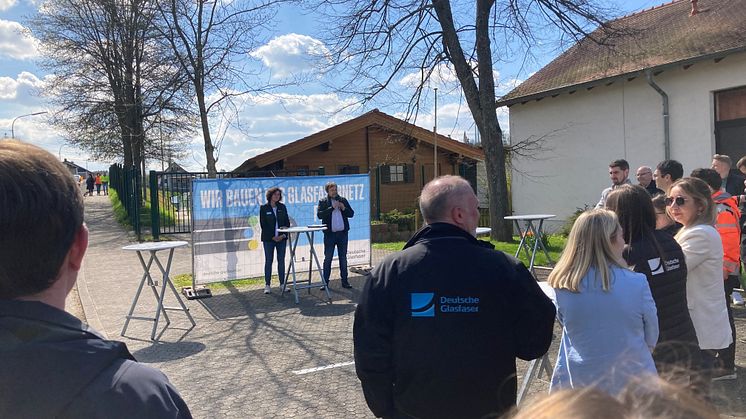  Im Marpinger Ortsteil Berschweiler fand der erste Glasfaser-Praxistag im Saarland statt.