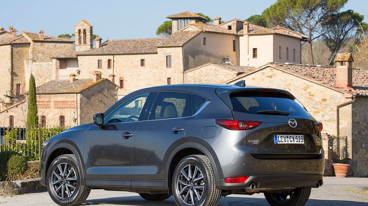 New_CX-5_Italy2017_Still_62
