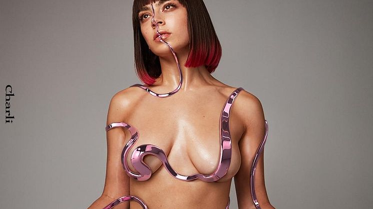 Charli XCX - Charli (artwork)