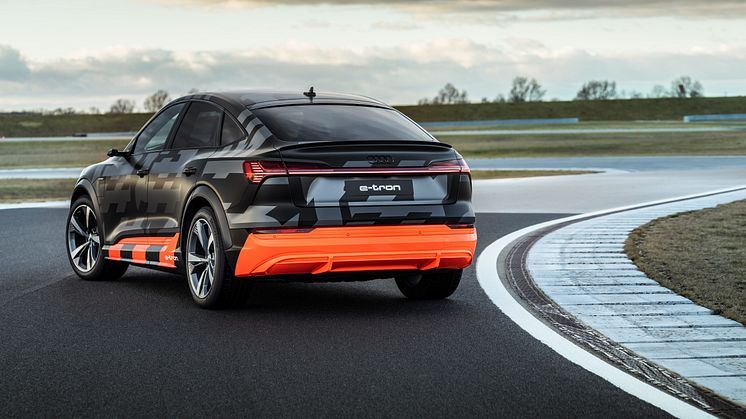 Audi e-tron Sportback S i design camouflage