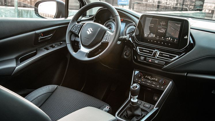 Suzuki S-Cross