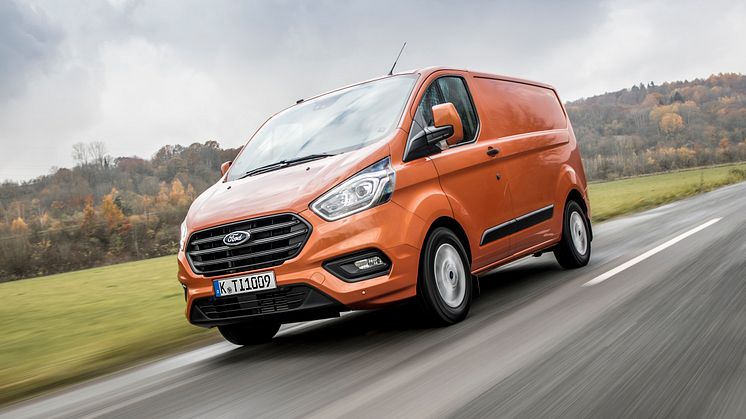 Der neue Ford Transit Custom setzt neue Maßstäbe bei Eintonner-Transportern