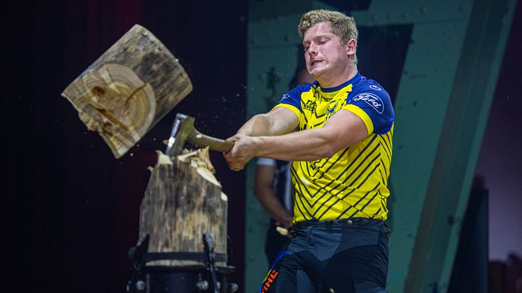 STIHL_TIMBERSPORTS_European_Rookie_Championship_Edvin_Karlsson.jpg