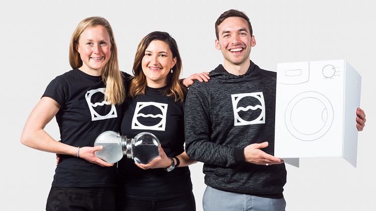 Teamet bakom Mimbly, från vänster Helena Wallenberg, Isabella Palmgren och Daniel Ernesto Colunga Tinajero. Foto: Johanna Herbst