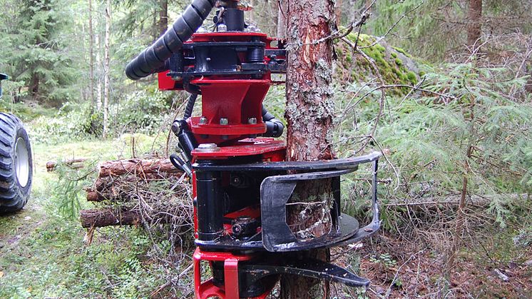 Multiforest skogsprogram utökas med professionell energigrip med accumulator för den gröna näringen