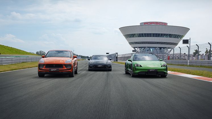 Erlebnisprogramm Onroad im Porsche Experience Center Leipzig 