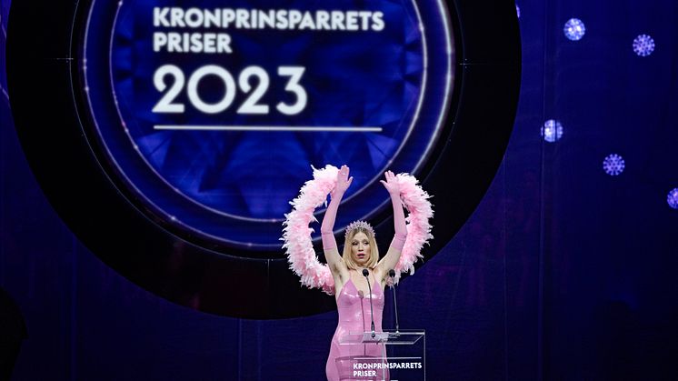 Emma på scenen