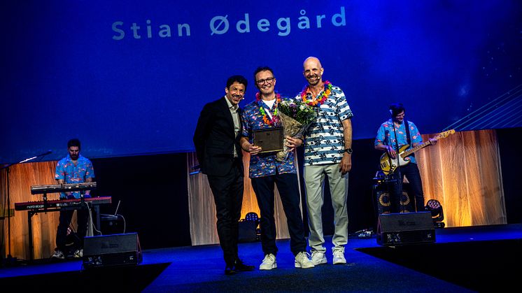 VB_AWARDS_07.JPG