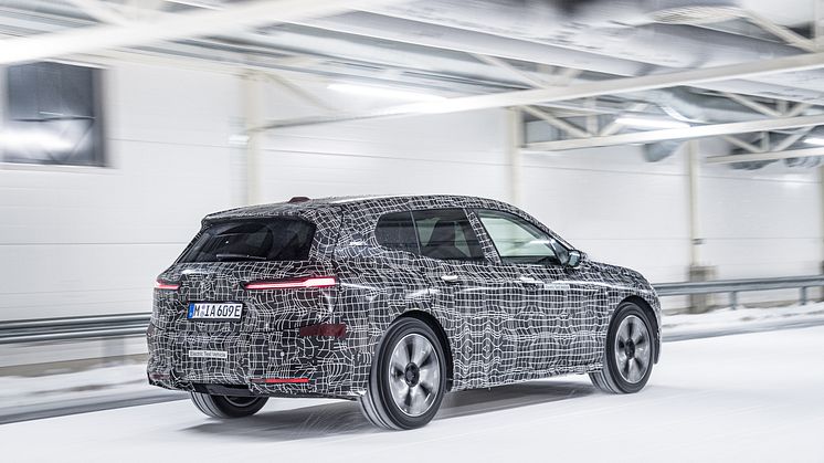 BMW iX i Norge