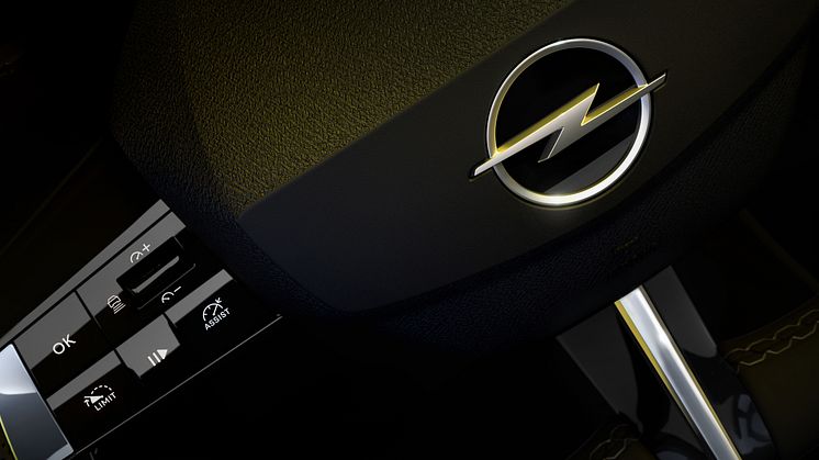22_Opel_515789