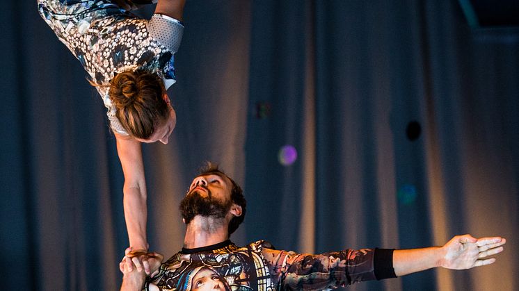 Cirkus Cirkör : Underart - hyllning till en kraschlandning