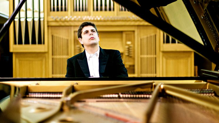 Javier Perianes