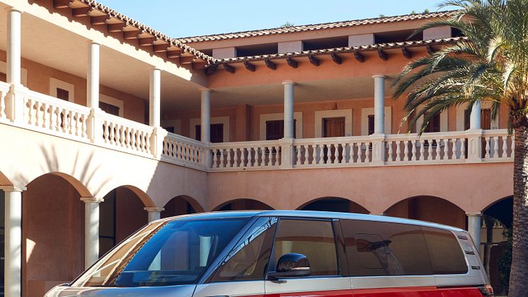 USO_3_4_Front_Haus1_hoch