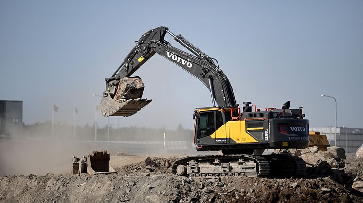 Volvo EC380E hos Bror Olsson o Söner i Kungsör AB