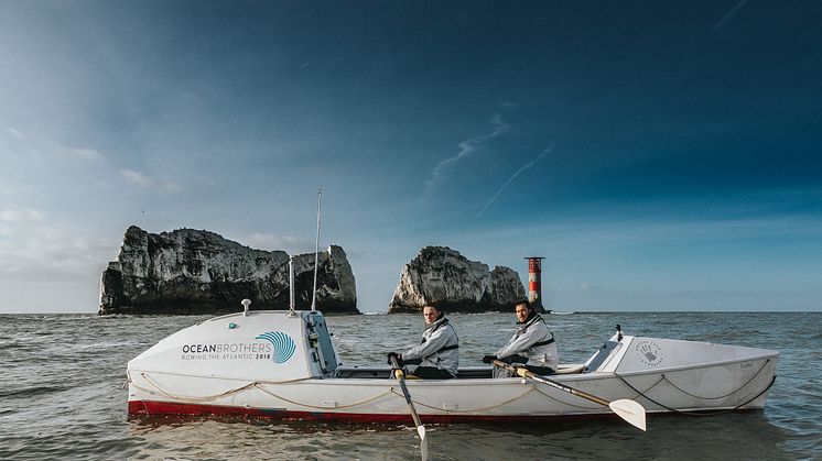 Hi-res image - Ocean Signal - Ocean Signal-sponsored Atlantic charity rowers Jude Massey and Dr Greg Bailey