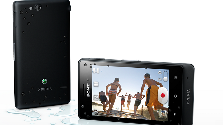 Nu finns stryktåliga Xperia go hos 3