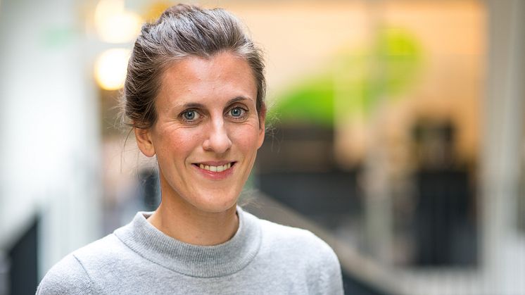 Sofie Eliasson förutspår fler och fler företag kommer dumpa mejlandet för ett effektivt chattverktyg. 