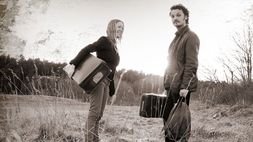 Folkmusikduon Ulrika Gunnarsson & Jonas Åkerlund bjuder på skivsläpp med dans!