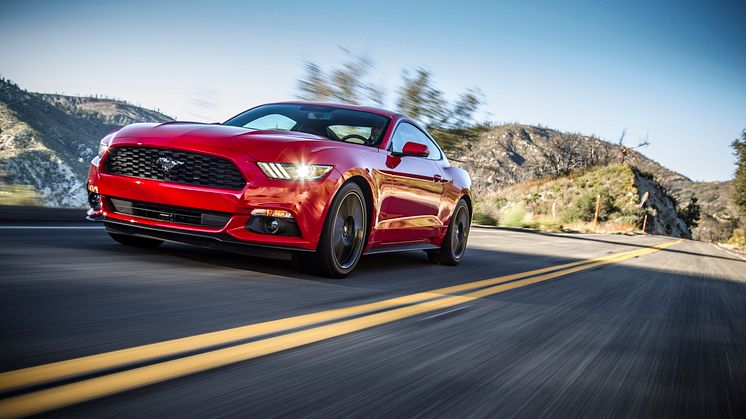 Ford Mustang ble verdens mest solgte sportsbil i fjor