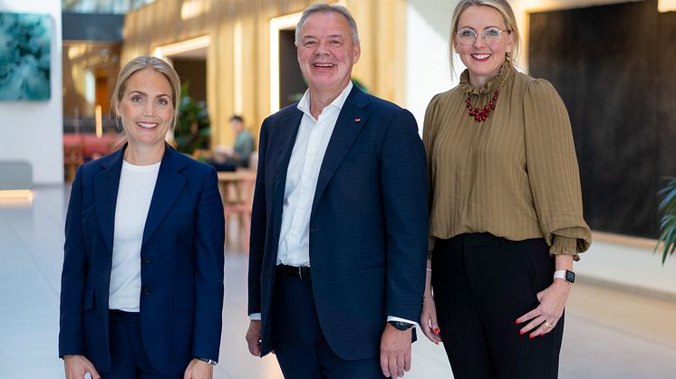 F.v.: Vivi Måhede Gevelt, Odd Arild Grefstad og Jenny Rundbladh