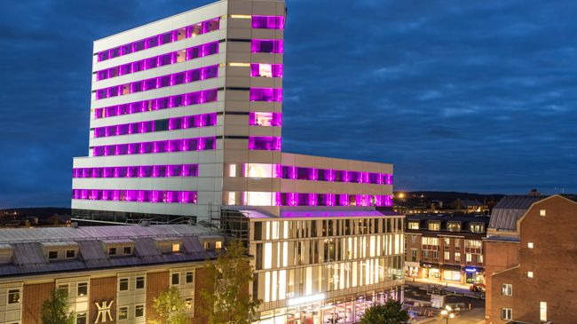 Umeås högsta hotell når (festival)stjärnorna