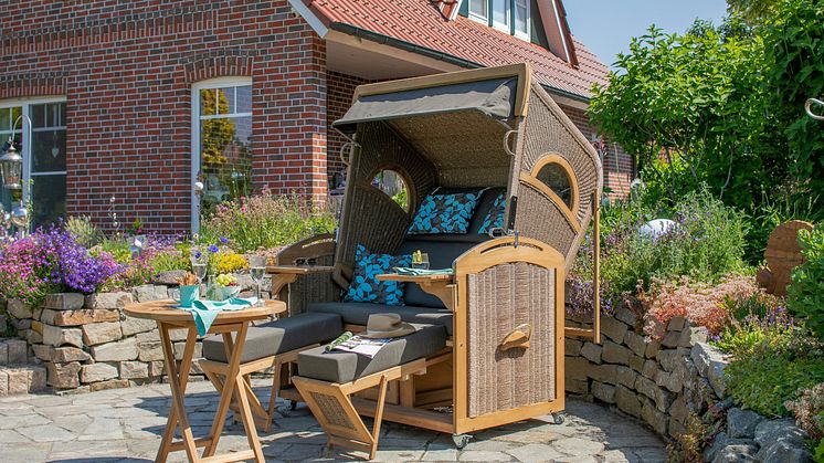 deVries_PURE_Madura_XXL_PE_mit Tisch