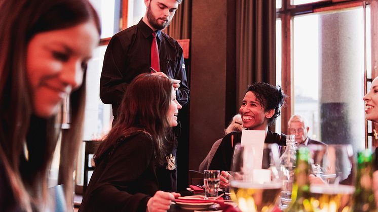Dubbel KRAV-märkning för Göteborgs Stadsteaters restauranger Foajébaren och Kaffebaren