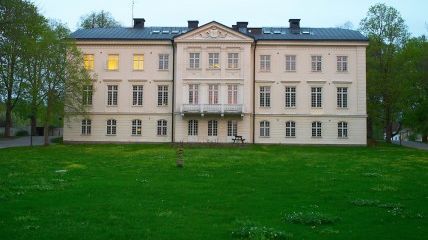 Kjesäters slott får ny ägare