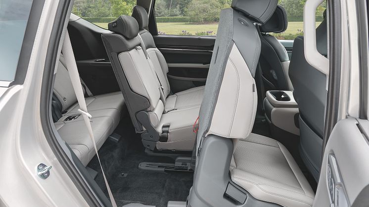 KIA_EV9-Baseline-Interior-hires_05