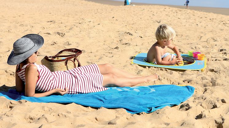 strandpool-med-leksaker-smartasaker.jpg