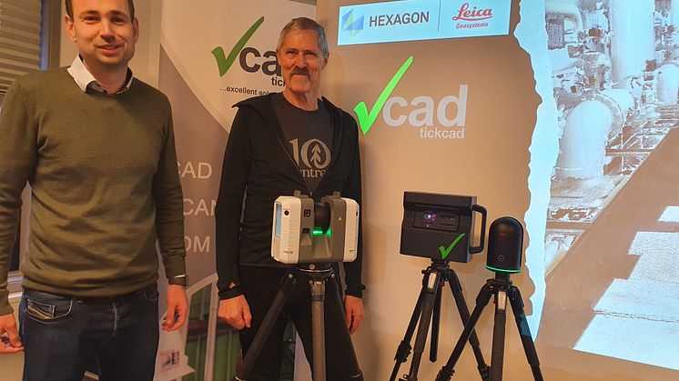 Fra venstre: Jesper Falk, salgskonsulent, LGS og Leif Jessen Hansen,  partner og projektsalgschef i Tick Cad