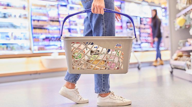 dm-drogerie markt ist sinnstiftendste Marke in Deutschland: dm bei „Meaningful Brands report“ 2023 auf Platz eins