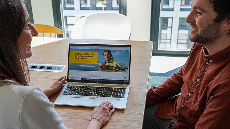Die beiden bayerischen Stromnetzbetreiber Bayernwerk Netz und LEW Verteilnetz haben ein neues Online-Angebot: die schnelle Netzanschlussprüfung – kurz: SNAP.