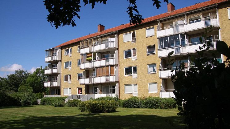 Helsingborgshem och Peab bygger om lägenheter på Elineberg i Helsingborg